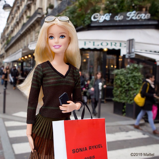 barbie-goes-for-fashion-week-paris-8